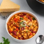 Copycat Olive Garden Pasta e Fagioli soup in bowl