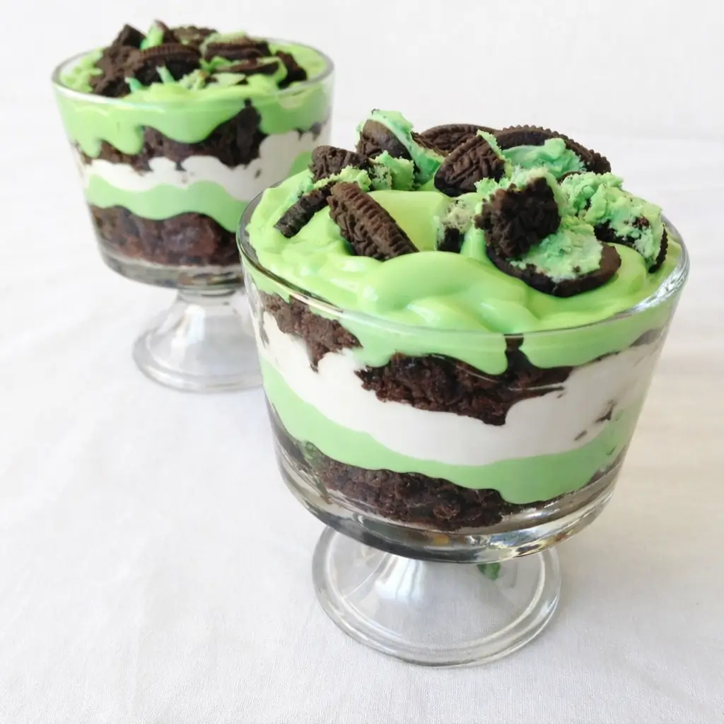 St. Patrick’s Day Brownie Trifle – Quick Dessert Favorite